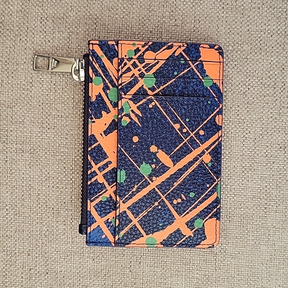 Marc Jacobs wallet in eclipse - Picture 2 of 4